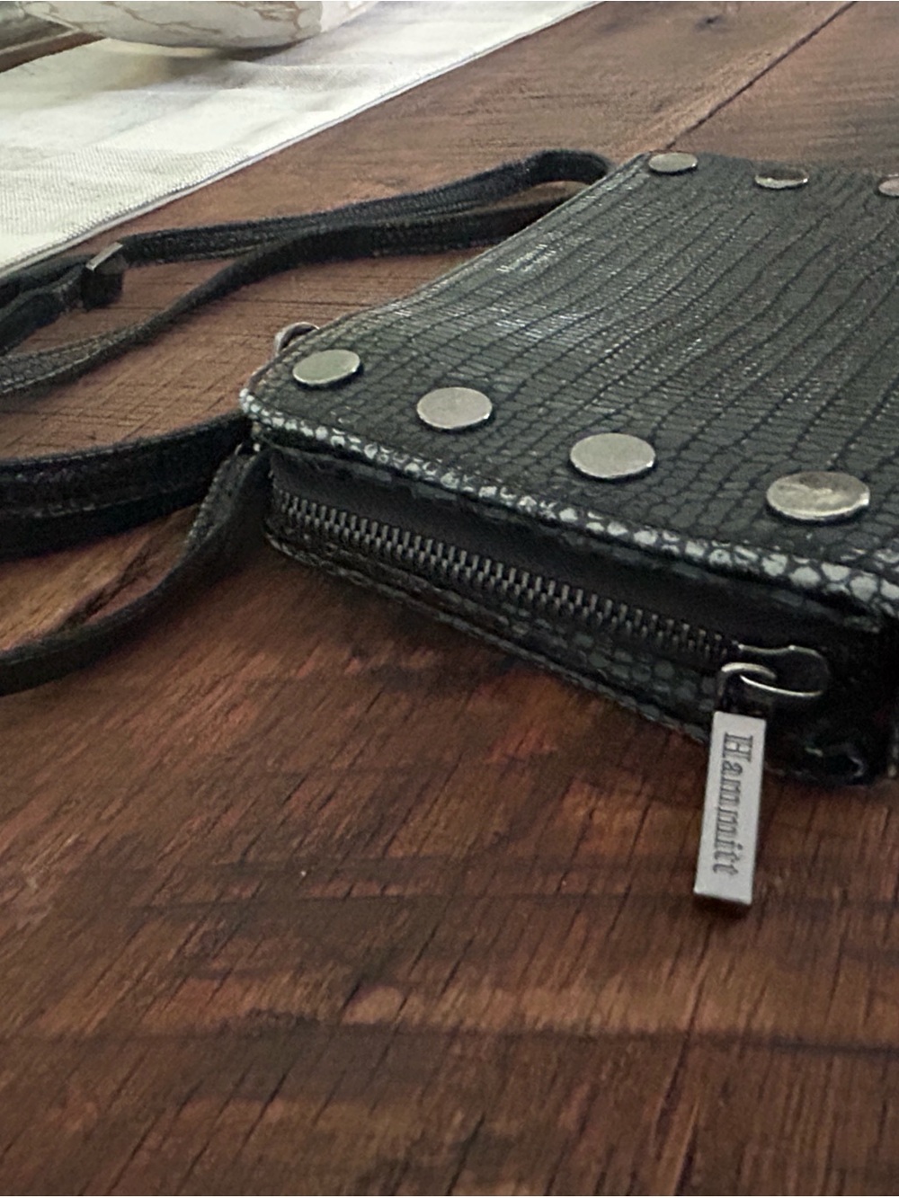 Black crocodile-embossed leather Hammitt Los Angeles crossbody bag - Picture 13 of 13